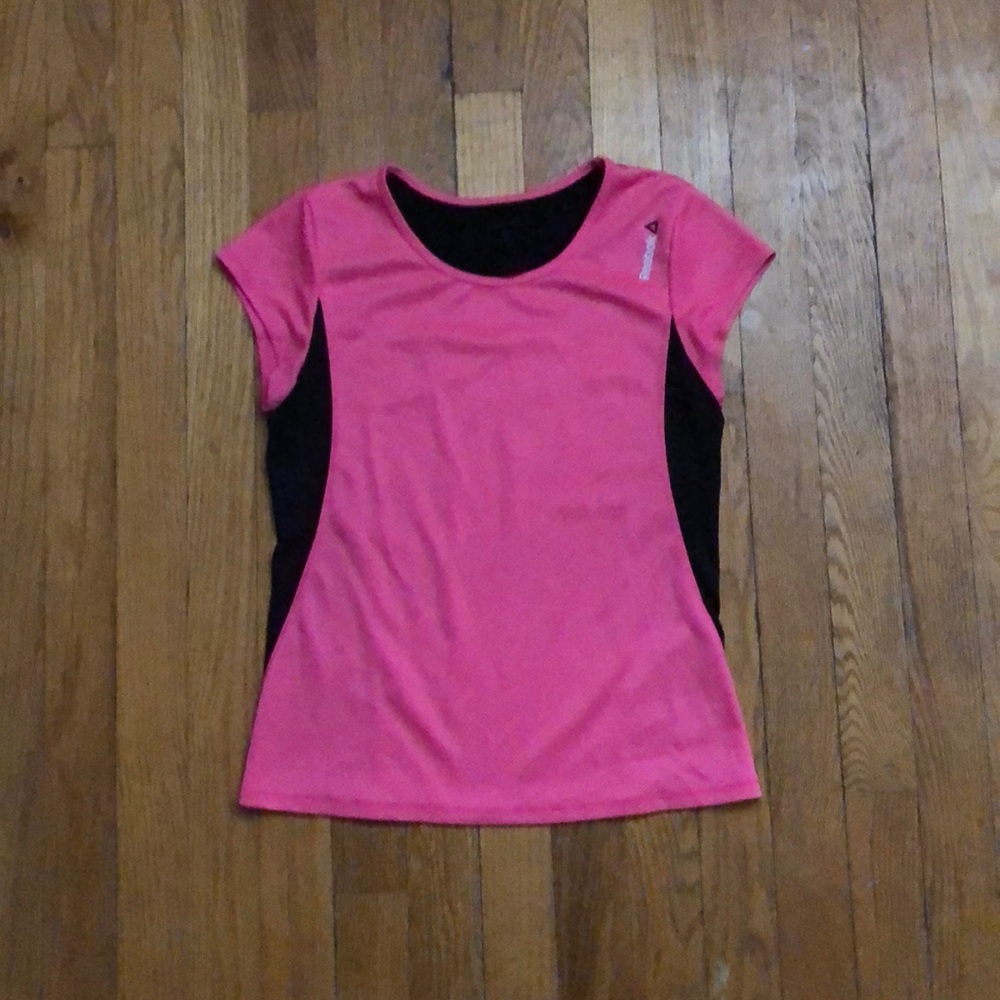 Reebok T-Shirt